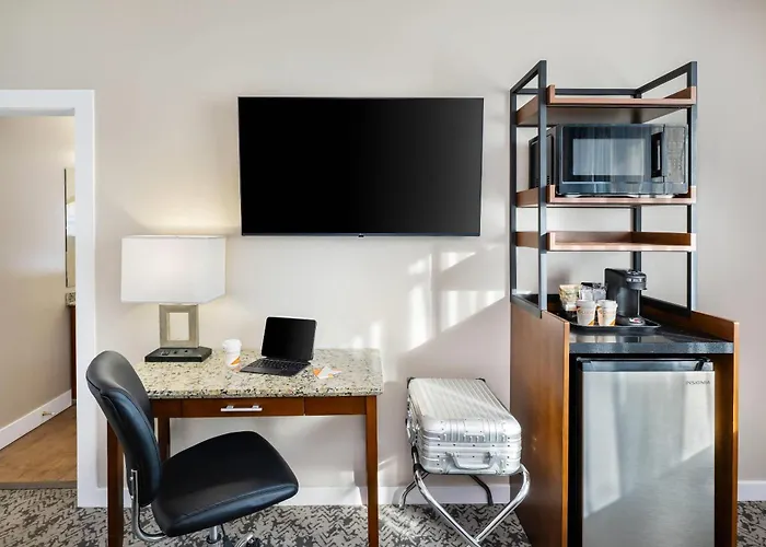 Quality Inn & Suites (Adults Only)